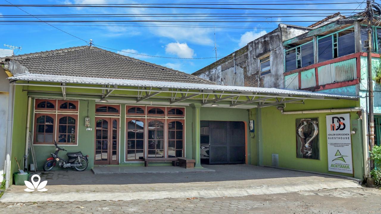 Ndalem Sorogenen Guesthouse Jogyakarta Zewnętrze zdjęcie